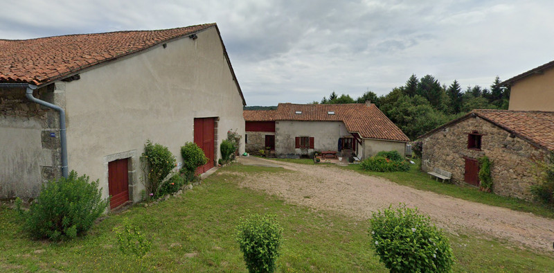 French property for sale in Nontron, Dordogne - &#8364;320,000 - photo 5