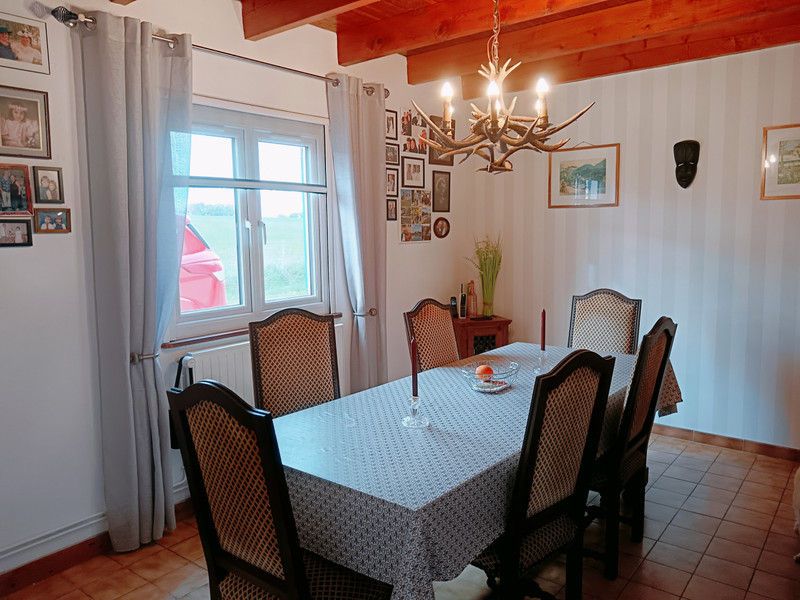 French property for sale in Pleuville, Charente - €280,000 - photo 2