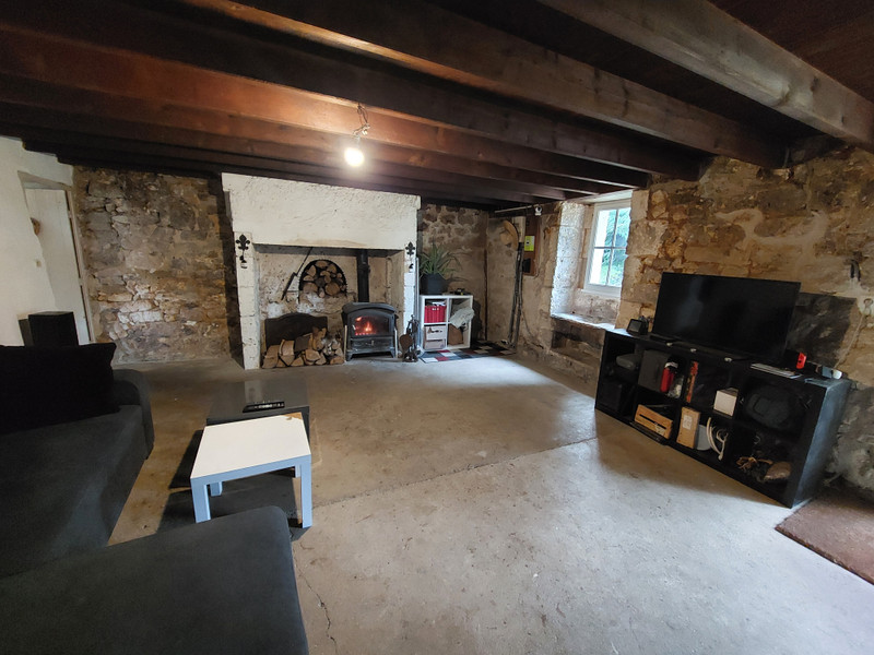 French property for sale in Sers, Charente - €190,000 - photo 3