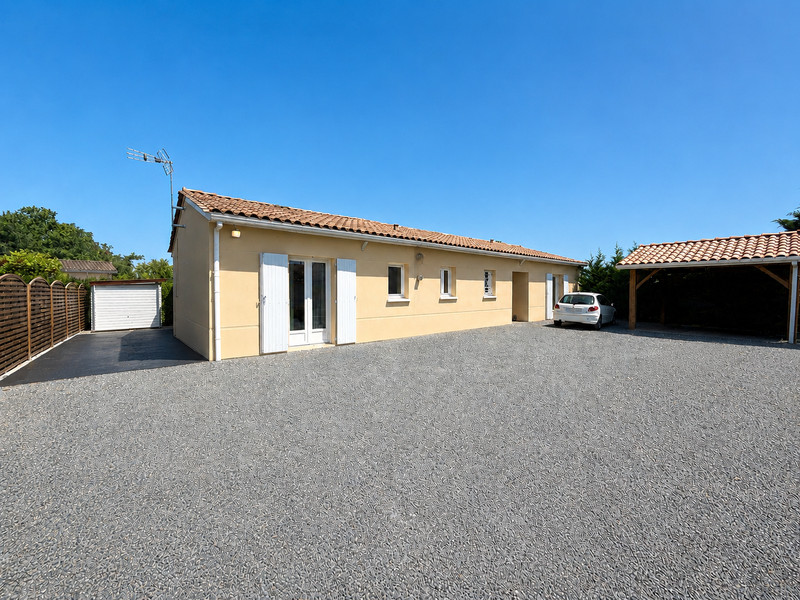 French property for sale in Saint-Sulpice-de-Faleyrens, Gironde - €325,000 - photo 10