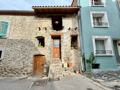 Maison à vendre à Finestret, Pyrénées-Orientales, Languedoc-Roussillon, avec Leggett Immobilier