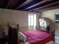 Maison à vendre à Alloue, Charente - 66.600 € - photo 8