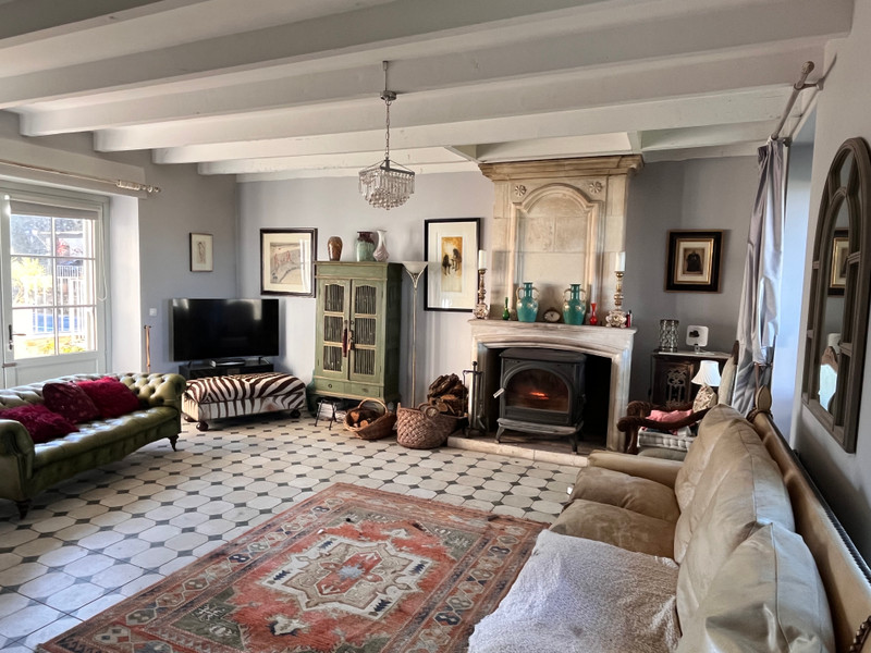 French property for sale in Saint-Thomas-de-Conac, Charente-Maritime - €596,843 - photo 6