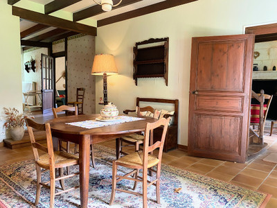 French property for sale in Suaux, Charente - €192,000 - photo 5