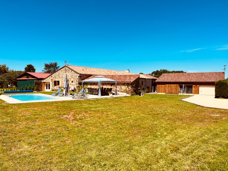 Maison à vendre à Capdrot, Dordogne - 649 950 € - photo 1