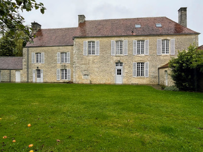 For sale near Argentan, manor house and breeding and competition famous stud farm