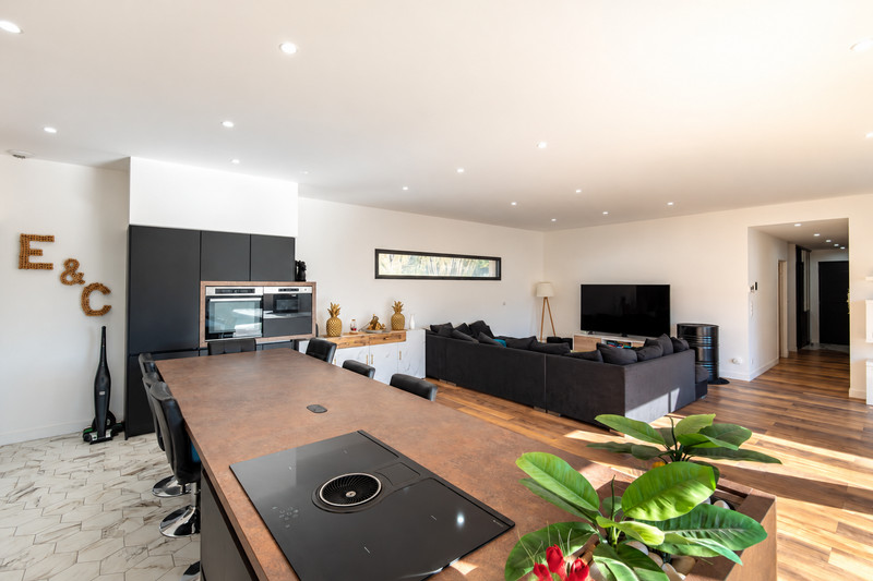 French property for sale in Narbonne, Aude - €485,000 - photo 4