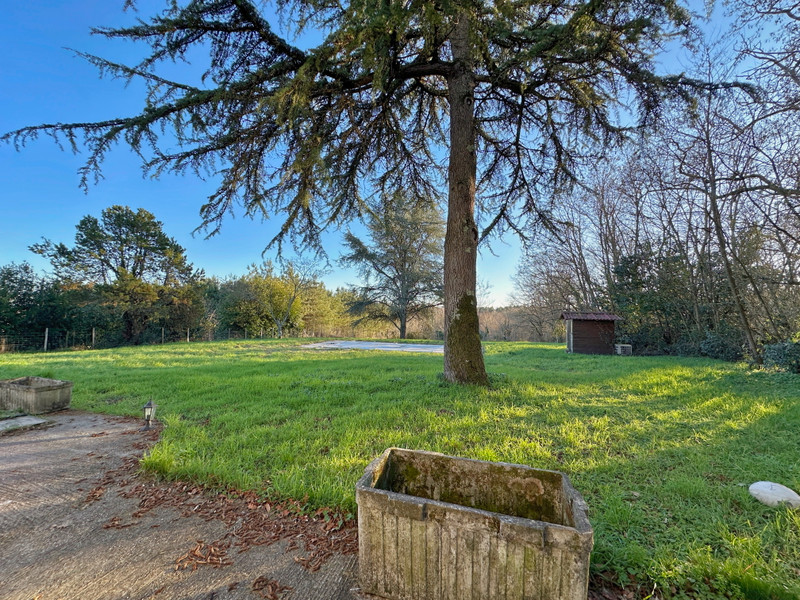 French property for sale in Cercoux, Charente-Maritime - €395,000 - photo 1
