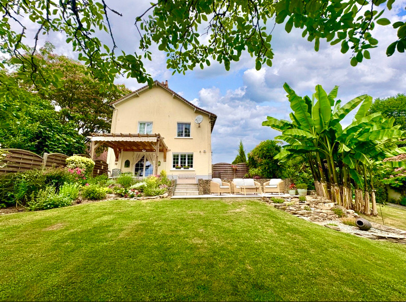 Propriété à vendre à La Coquille, Dordogne - 260 000 €