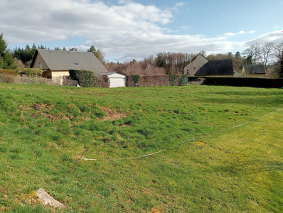 French property for sale in Marcillac-la-Croisille, Corrèze - €49,600 - photo 3