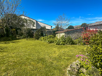 Propriété à vendre à Varaize, Charente-Maritime - 162 000 € - photo n°3