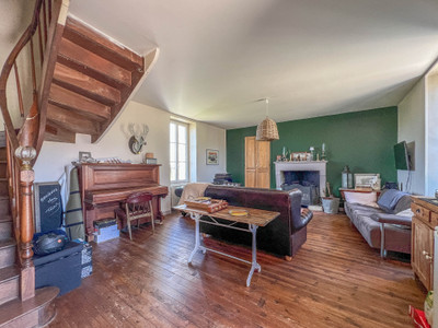 French property for sale in Angoulême, Charente - €399,000 - photo 6