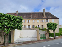 Immeuble à vendre à Bourbon-Lancy, Saône-et-Loire - 260 000 € - photo 2