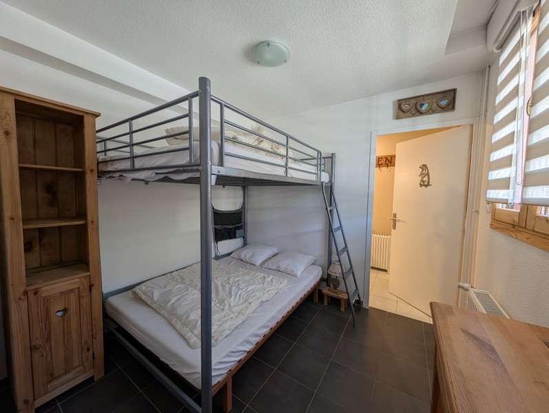 French property for sale in Les Deux Alpes, Isère - €182,320 - photo 3