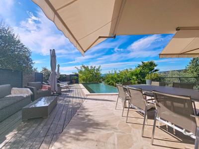 French property for sale in Donzère, Drôme - €790,000 - photo 4