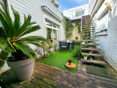 French property for sale in Bordeaux, Gironde - €749,000 - photo 1