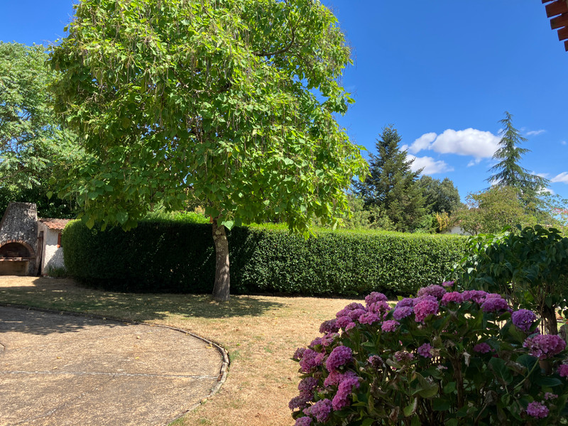 French property for sale in Luchapt, Vienne - €83,600 - photo 2