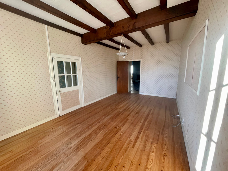 French property for sale in Montlieu-la-Garde, Charente-Maritime - €130,800 - photo 6