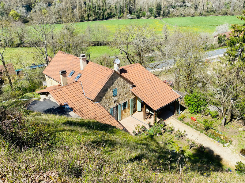 Maison à vendre à Les Eyzies, Dordogne - 270 000 € - photo 1