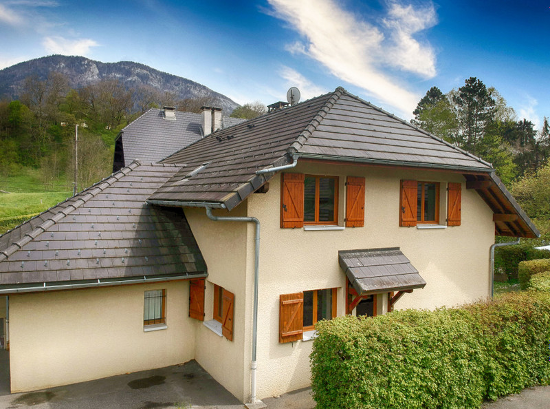 Maison à vendre à Lescheraines, Savoie - 349 000 € - photo 1