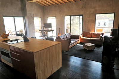 Maison à vendre à Quillan, Aude, Languedoc-Roussillon, avec Leggett Immobilier