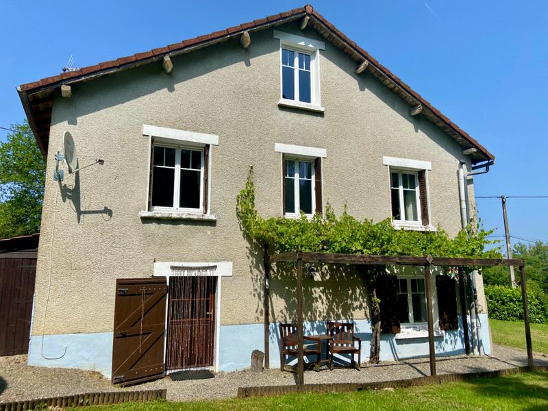 French property for sale in Vayres, Haute-Vienne - €132,500 - photo 12