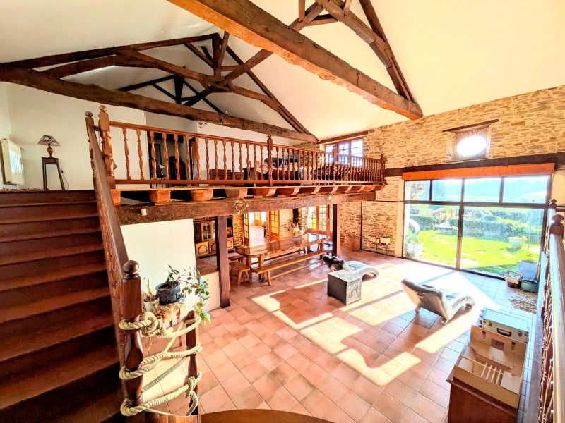 French property for sale in Saint-Yrieix-la-Perche, Haute-Vienne - €399,000 - photo 2