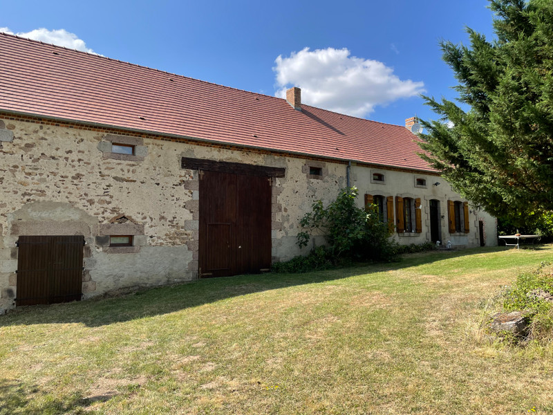 French property for sale in Hyds, Allier - €214,000 - photo 10