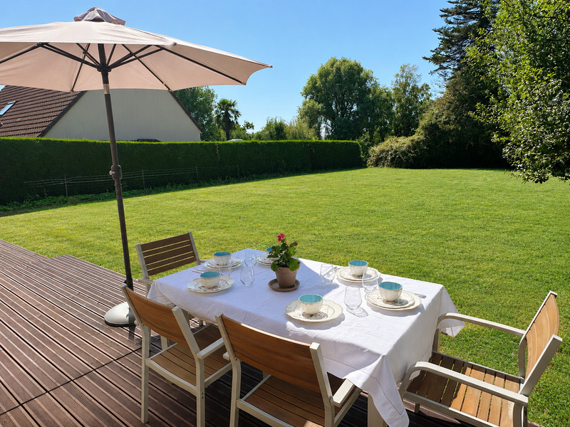 French property for sale in Neufmesnil, Manche - €249,995 - photo 1