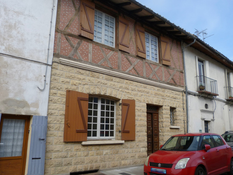 Propriété à vendre à Sainte-Foy-la-Grande, Gironde - 145 000 €
