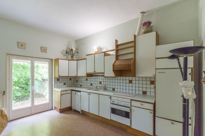 French property for sale in Vernon, Eure - €636,000 - photo 7