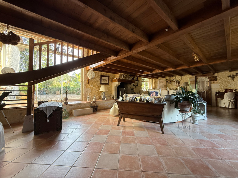 French property for sale in Plaisance, Dordogne - €742,000 - photo 3