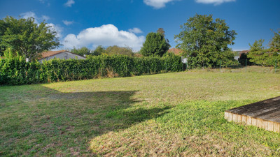 French property for sale in Mervent, Vendée - €160,000 - photo 2