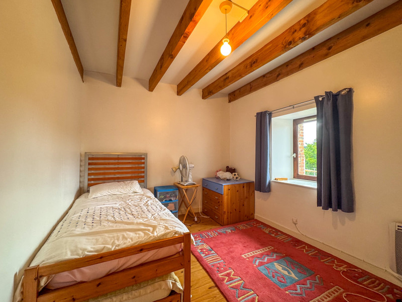 French property for sale in Breuil-Barret, Vendée - €109,000 - photo 6