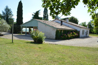 Propriété à vendre à Saint-Pierre-sur-Dropt, Lot-et-Garonne - 380 000 € - photo n°3
