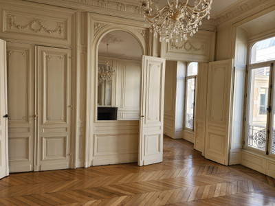 French property for sale in Bordeaux, Gironde - €699,000 - photo 3