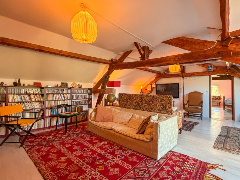 French property for sale in Thenon, Dordogne - €380,000 - photo 4
