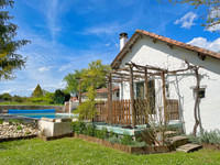 Maison à vendre à Bonnes, Charente - 346 000 € - photo 7