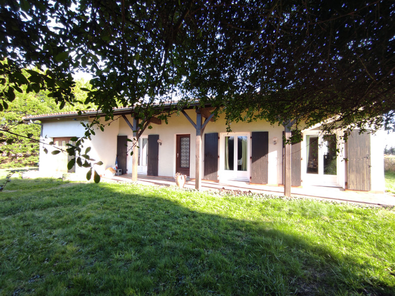 French property for sale in Champagne-Mouton, Charente - €129,900 - photo 10