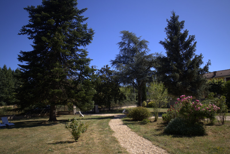 French property for sale in Saint-Pierre-de-Côle, Dordogne - €359,700 - photo 1
