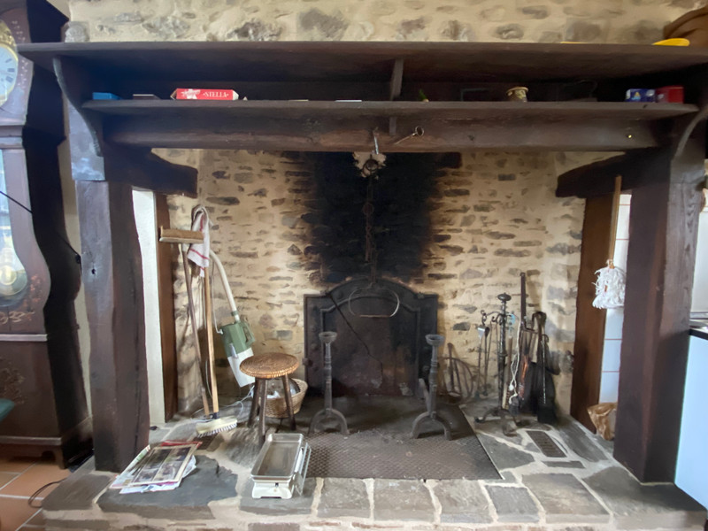 French property for sale in Condat-sur-Ganaveix, Corrèze - €182,000 - photo 3