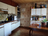 Maison à vendre à Châlus, Haute-Vienne - 130.800 € - photo 6