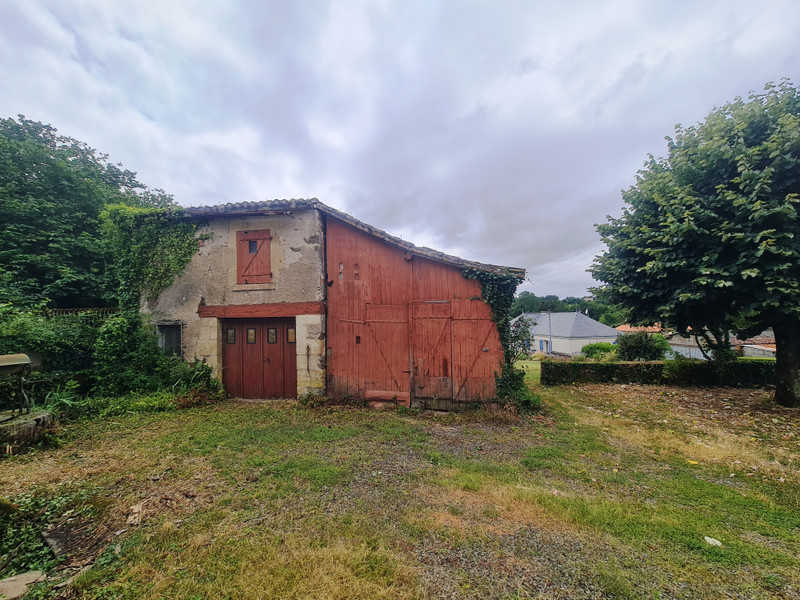 French property for sale in Antigny, Vendée - €125,000 - photo 13