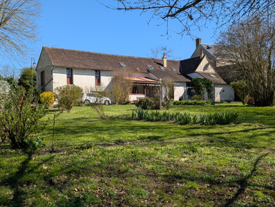 Maison à vendre à Cour-Maugis sur Huisne, Orne, Basse-Normandie, avec Leggett Immobilier
