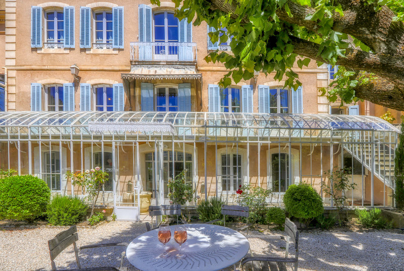 French property for sale in Apt, Vaucluse - €1,690,000 - photo 7