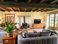 Maison à vendre à Brillac, Charente - 235.400 € - photo 2