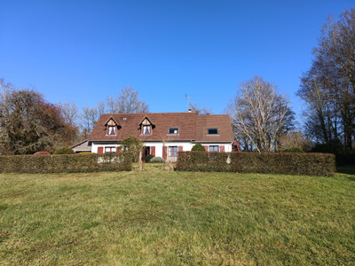 Maison à vendre à Domfront en Poiraie, Orne, Basse-Normandie, avec Leggett Immobilier