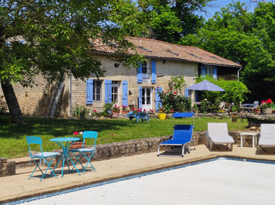 Maison à vendre à Lorigné, Deux-Sèvres, Poitou-Charentes, avec Leggett Immobilier