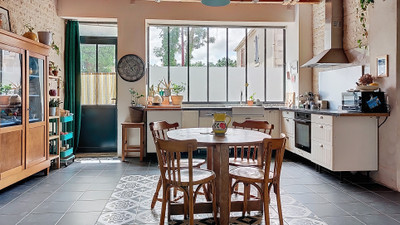 French property for sale in Bouhet, Charente-Maritime - €290,000 - photo 1