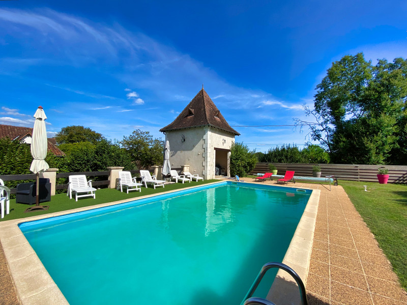 French property for sale in Bourdeilles, Dordogne - €449,900 - photo 2